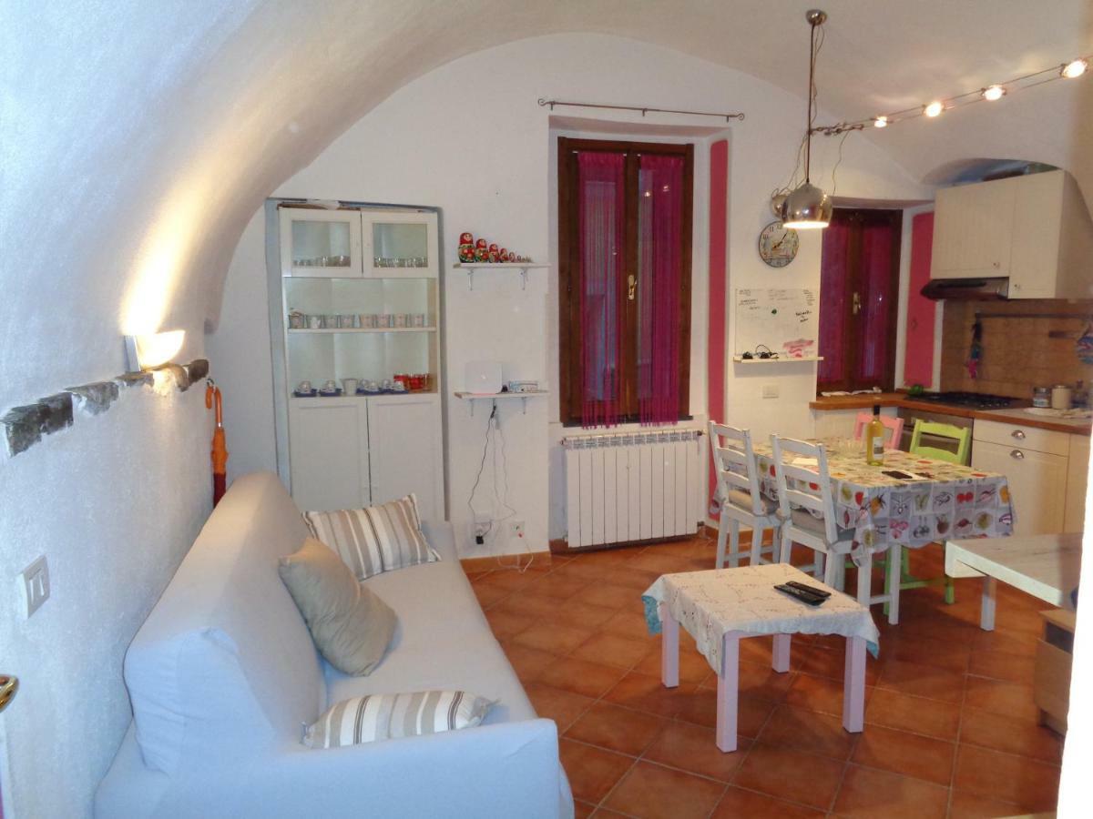 Apartment Medieval Village Isolabona Exterior photo